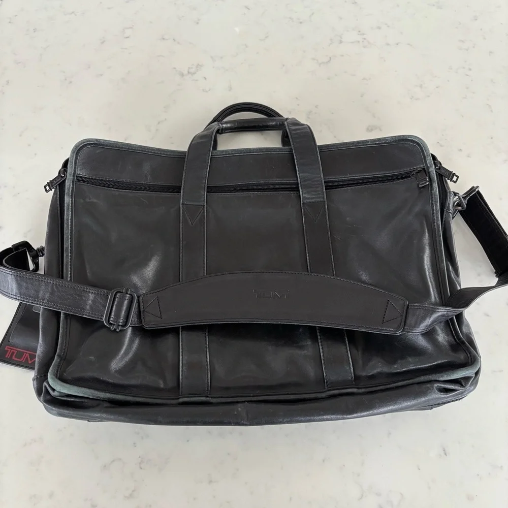 Tumi Black‎ Expandable Leather Computer Briefcase Bag